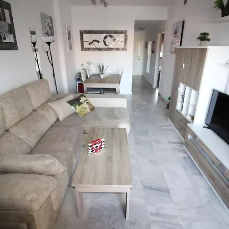 Fuengirola, Torreblanca Del Sol. Calle Tucan N12 *
